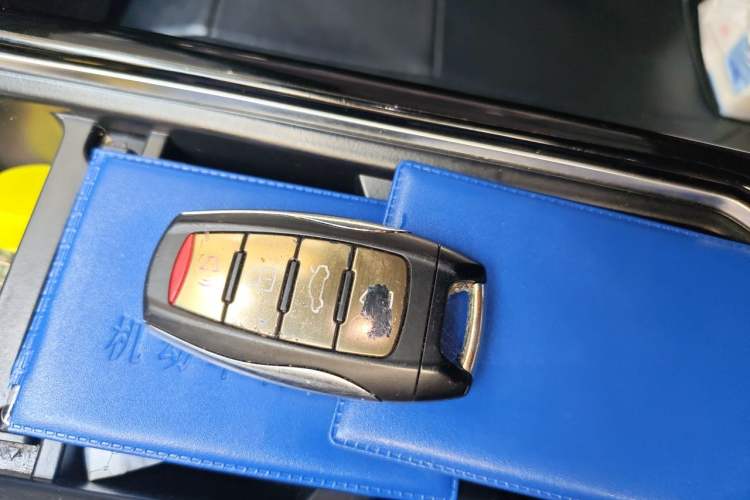 Used Haval DARGO 2021 1.5T DCT Two-Wheel Drive Border Collie Edition Vehicle Key