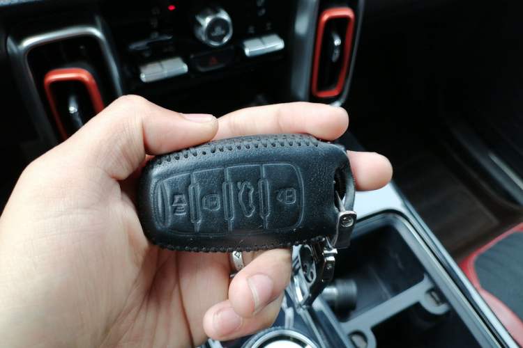 Used Haval DARGO 2021 2.0T DCT 4x4 Chinese Rural Dog Edition Vehicle Key