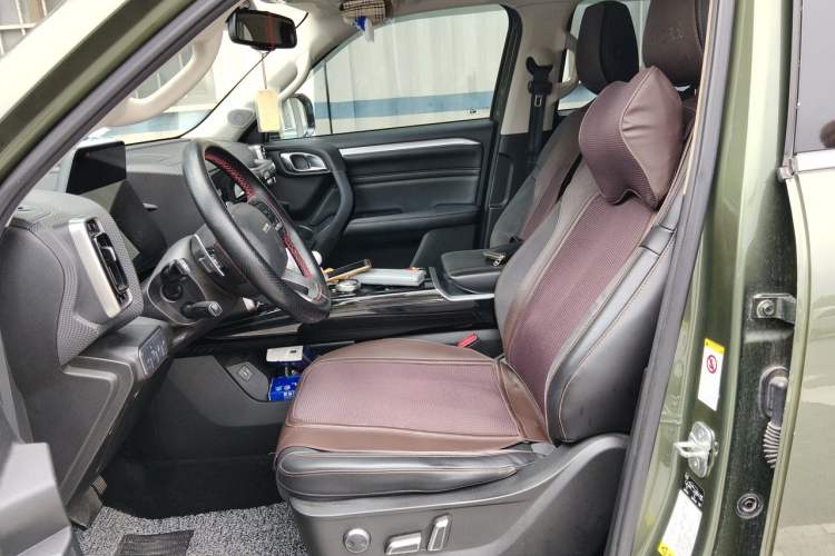 Used Haval DARGO 2021 Revised Version 2.0T DCT Four-Wheel Drive "Hao Tian Que" Edition Left Front Seat