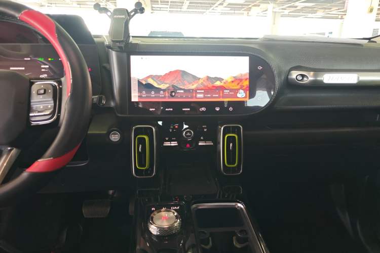 Used Haval DARGO 2021 1.5T DCT Two-Wheel Drive Border Collie Edition Audio And AC Panel