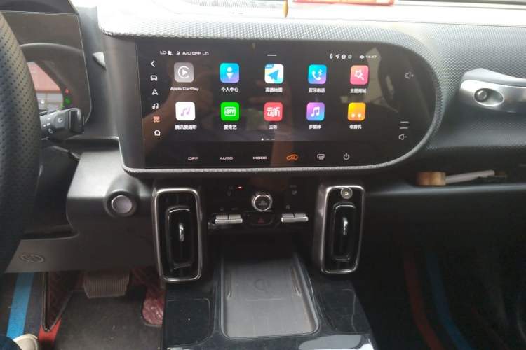 Used Haval DARGO 2021 1.5T DCT Two-Wheel Drive "Wangcai" Edition Audio And AC Panel
