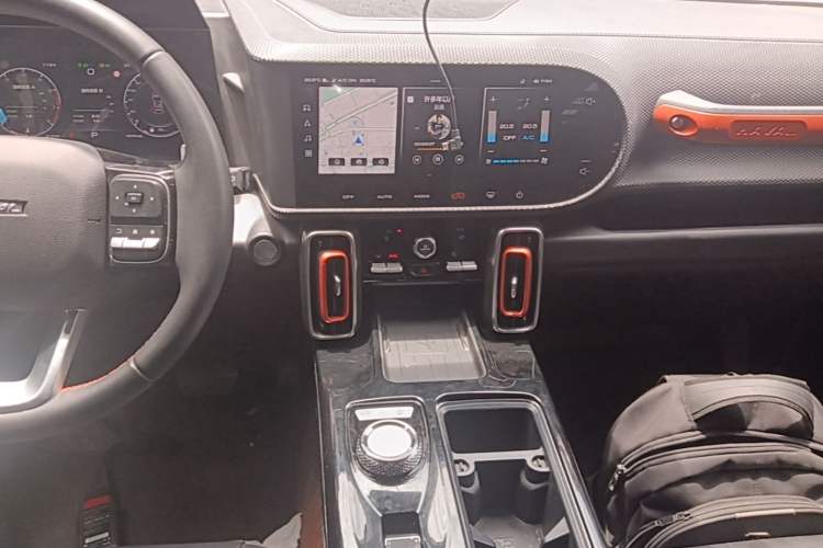 Used Haval DARGO 2021 1.5T DCT Two-Wheel Drive Border Collie Edition Audio And AC Panel