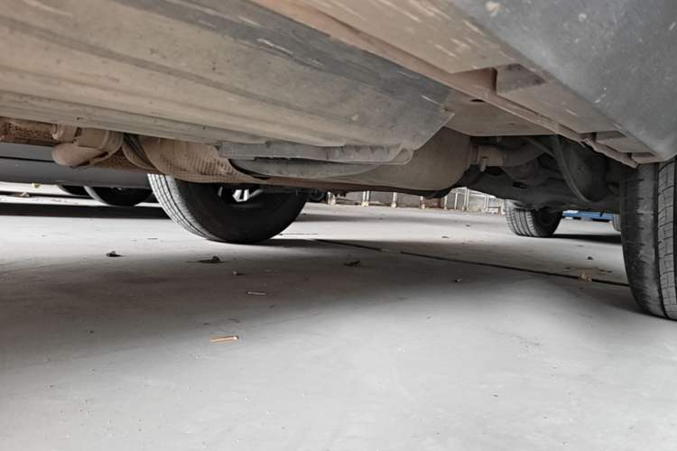 Used Haval DARGO 2021 2.0T DCT Two-Wheel Drive Chinese Mastiff Edition Chassis Rear Left