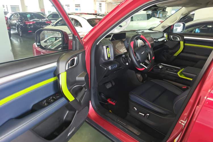 Used Haval DARGO 2021 1.5T DCT Two-Wheel Drive Border Collie Edition Driver Seat