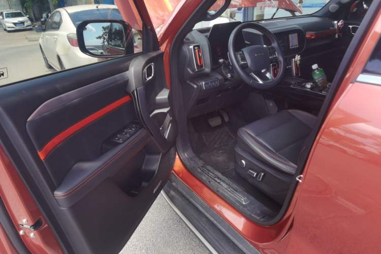 Used Haval DARGO 2021 2.0T DCT All-Wheel-Drive "Hao Tian Quan" Edition Driver Seat