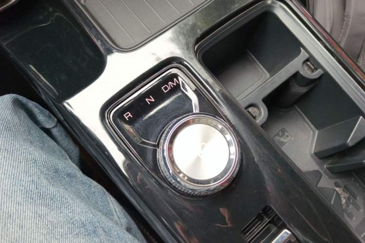 Used Haval DARGO 2021 1.5T DCT Two-Wheel Drive Border Collie - Wangcai Edition Gear Lever