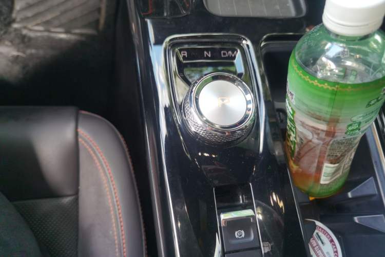 Used Haval DARGO 2021 2.0T DCT All-Wheel-Drive "Hao Tian Quan" Edition Gear Lever