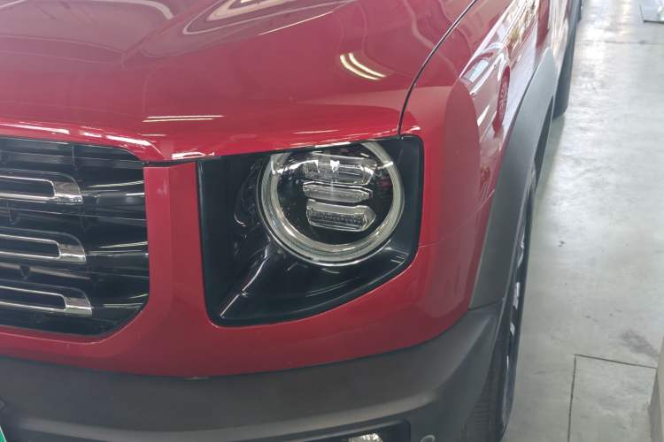 Used Haval DARGO 2021 1.5T DCT Two-Wheel Drive Border Collie Edition Left Front Headlight