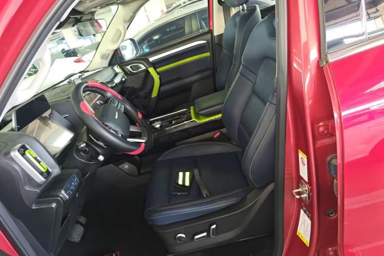 Used Haval DARGO 2021 1.5T DCT Two-Wheel Drive Border Collie Edition Left Front Seat