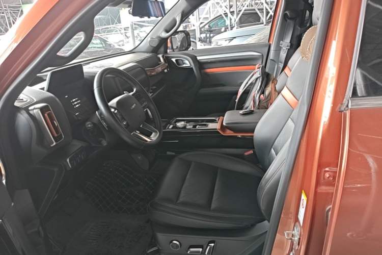 Used Haval DARGO 2021 2.0T DCT Two-Wheel Drive Chinese Mastiff Edition Left Front Seat