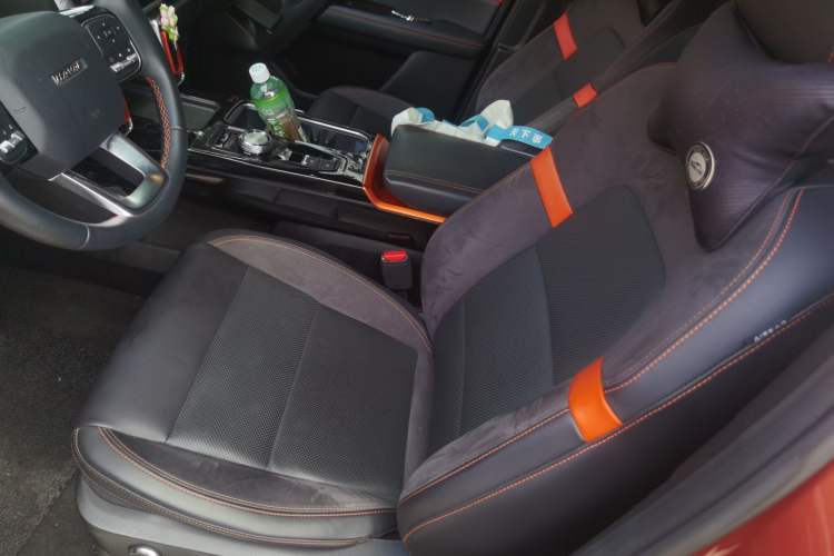 Used Haval DARGO 2021 2.0T DCT All-Wheel-Drive "Hao Tian Quan" Edition Left Front Seat