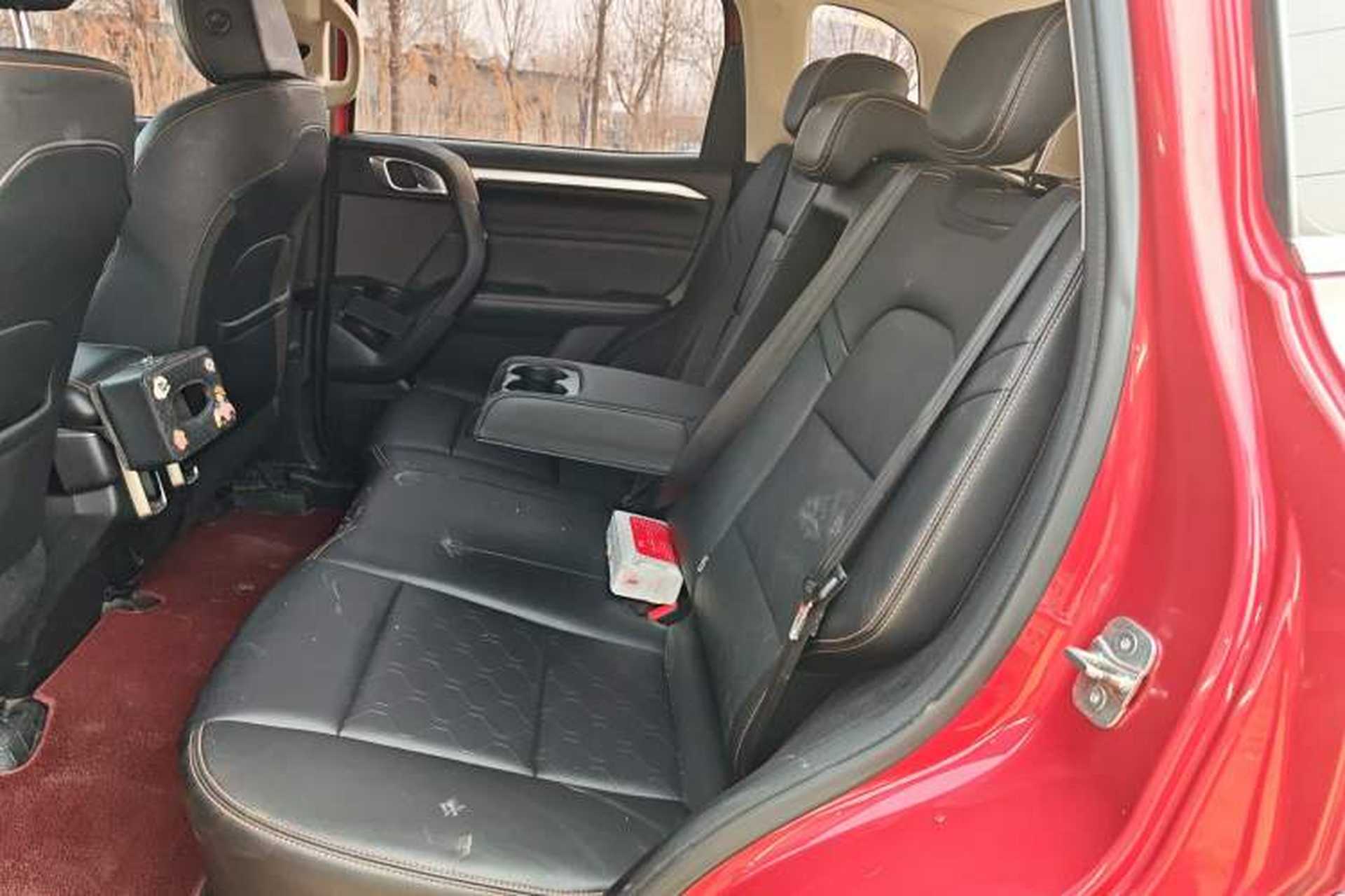 Used Haval DARGO 2021 1.5T DCT Two-Wheel Drive Border Collie Edition Left Rear Seat
