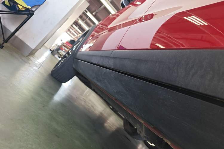 Used Haval DARGO 2021 1.5T DCT Two-Wheel Drive Border Collie Edition Left Side Sill