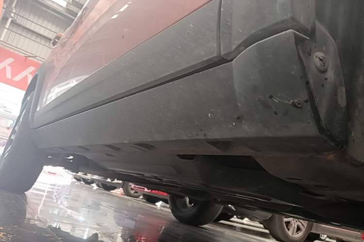 Used Haval DARGO 2021 1.5T DCT Two-Wheel Drive Border Collie Edition Right Side Sill
