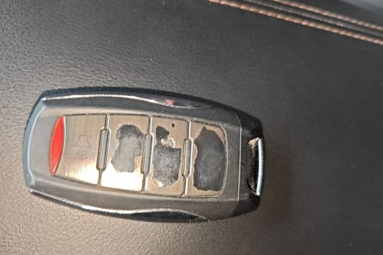 Used Haval DARGO 2021 2.0T DCT Two-Wheel Drive Chinese Mastiff Edition Vehicle Key