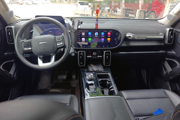 Used Haval DARGO 2021 1.5T DCT Two-Wheel Drive "Mǎquǎn" Edition Center Console