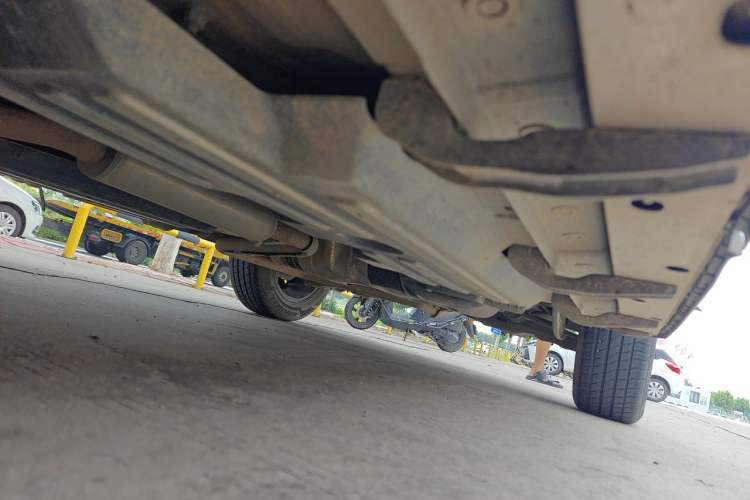 Used Haval DARGO 2021 1.5T DCT Two-Wheel Drive "Mǎquǎn" Edition Chassis Front Left