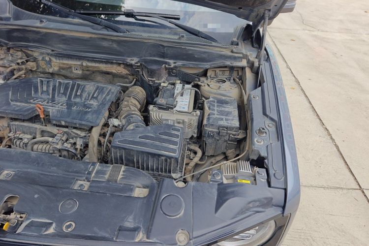 Used Haval DARGO 2021 1.5T DCT Two-Wheel Drive "Mǎquǎn" Edition Engine Bay Left