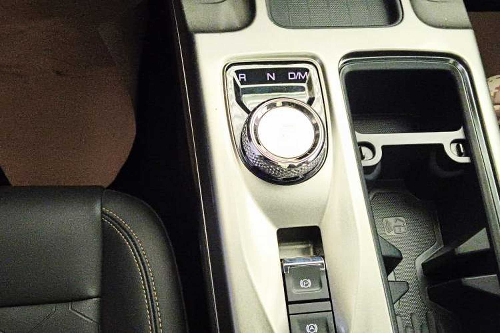 Used Haval DARGO 2021 1.5T DCT Two-Wheel Drive Labrador Edition Gear Lever