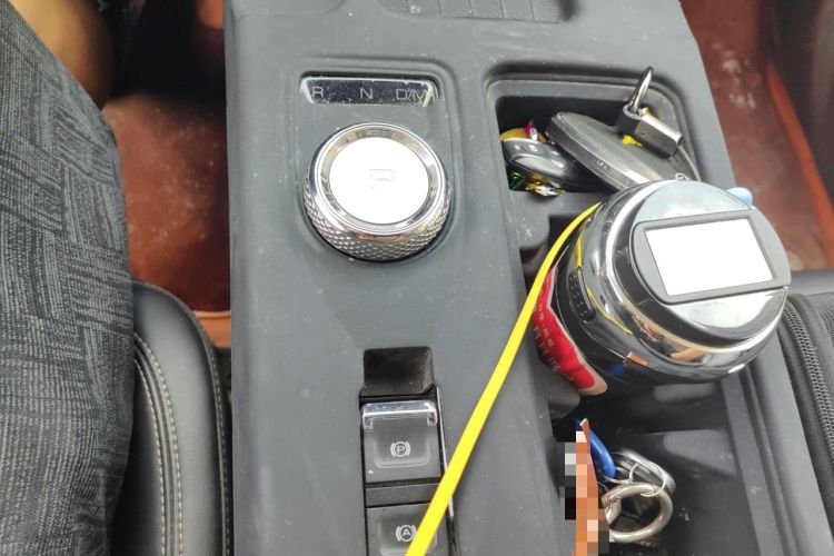 Used Haval DARGO 2021 2.0T DCT Two-Wheel Drive Chinese Mastiff Edition Gear Lever