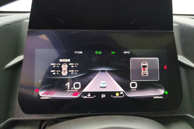 Used Haval DARGO 2021 2.0T DCT 4x4 Chinese Rural Dog Edition Instrument Cluster
