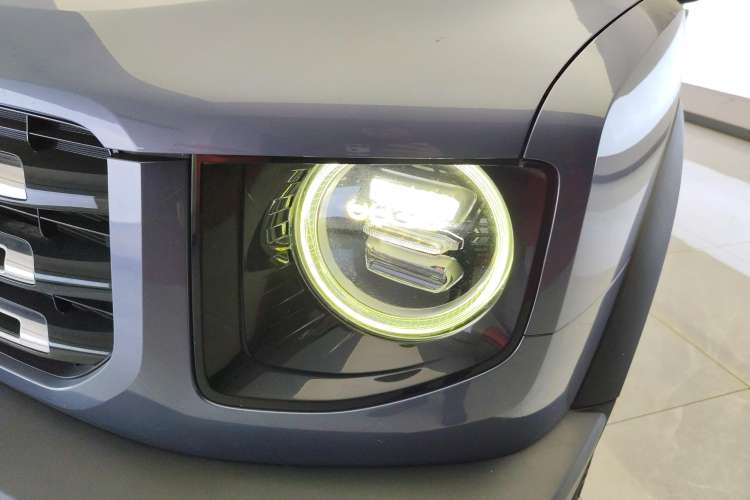 Used Haval DARGO 2021 2.0T DCT 4x4 Chinese Rural Dog Edition Left Front Headlight