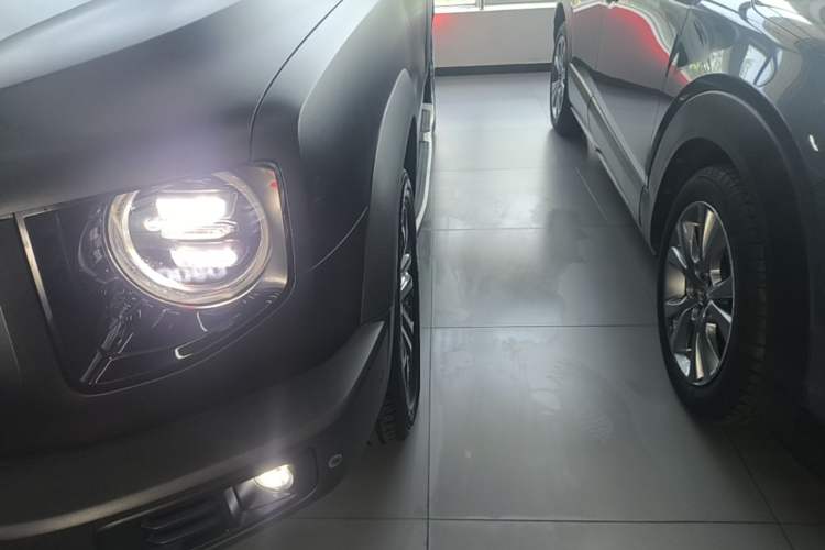 Used Haval DARGO 2021 Revised Version 1.5T DCT Two-Wheel Drive "Mǎquǎn" Edition Left Front Headlight