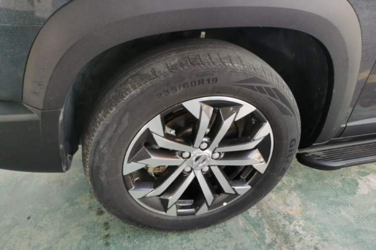 Used Haval DARGO 2021 1.5T DCT Two-Wheel Drive Border Collie - Wangcai Edition Left Front Wheel Hub