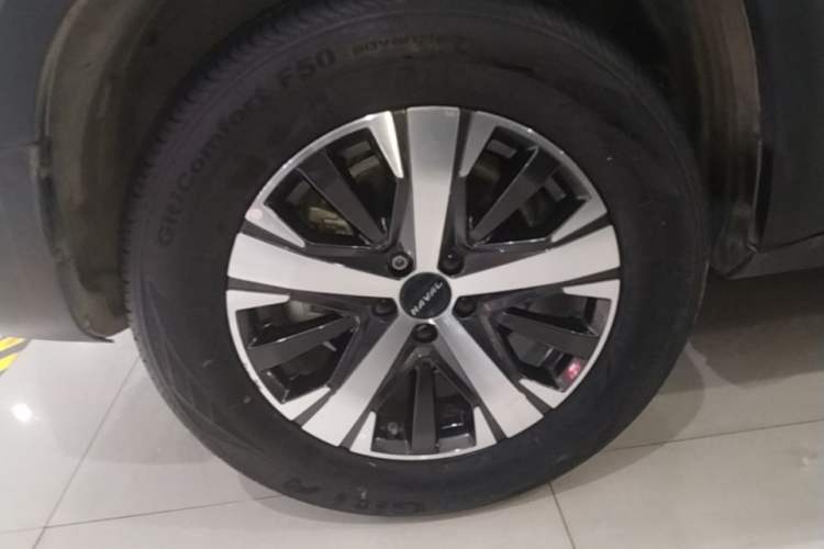 Used Haval DARGO 2021 1.5T DCT Two-Wheel Drive Labrador Edition Left Front Wheel Hub