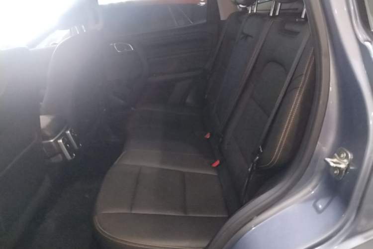 Used Haval DARGO 2021 1.5T DCT Two-Wheel Drive Labrador Edition Left Rear Seat
