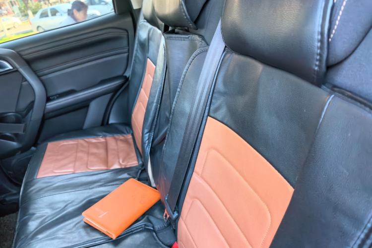 Used Haval DARGO 2021 1.5T DCT Two-Wheel Drive Husky Edition Left Rear Seat