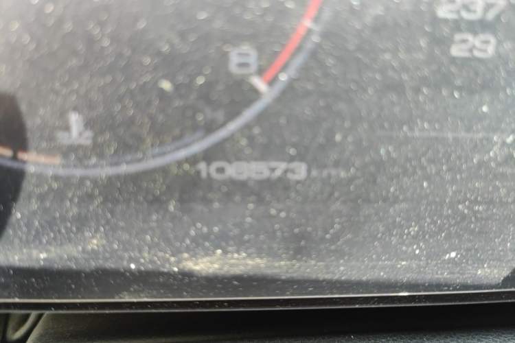 Used Haval DARGO 2021 2.0T DCT Two-Wheel Drive Chinese Mastiff Edition Odometer Close Up