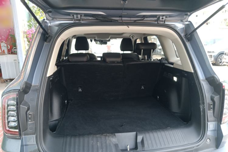 Used Haval DARGO 2021 1.5T DCT Two-Wheel Drive Labrador Edition Trunk