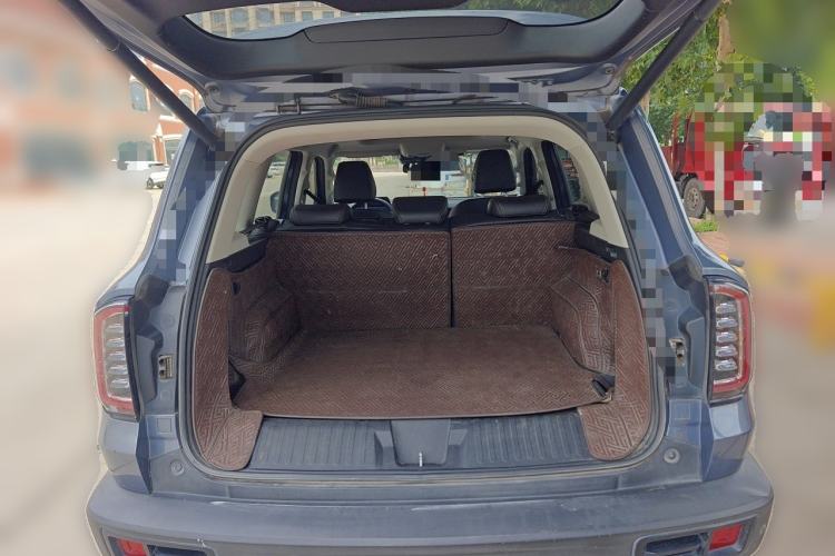 Used Haval DARGO 2021 1.5T DCT Two-Wheel Drive "Mǎquǎn" Edition Trunk
