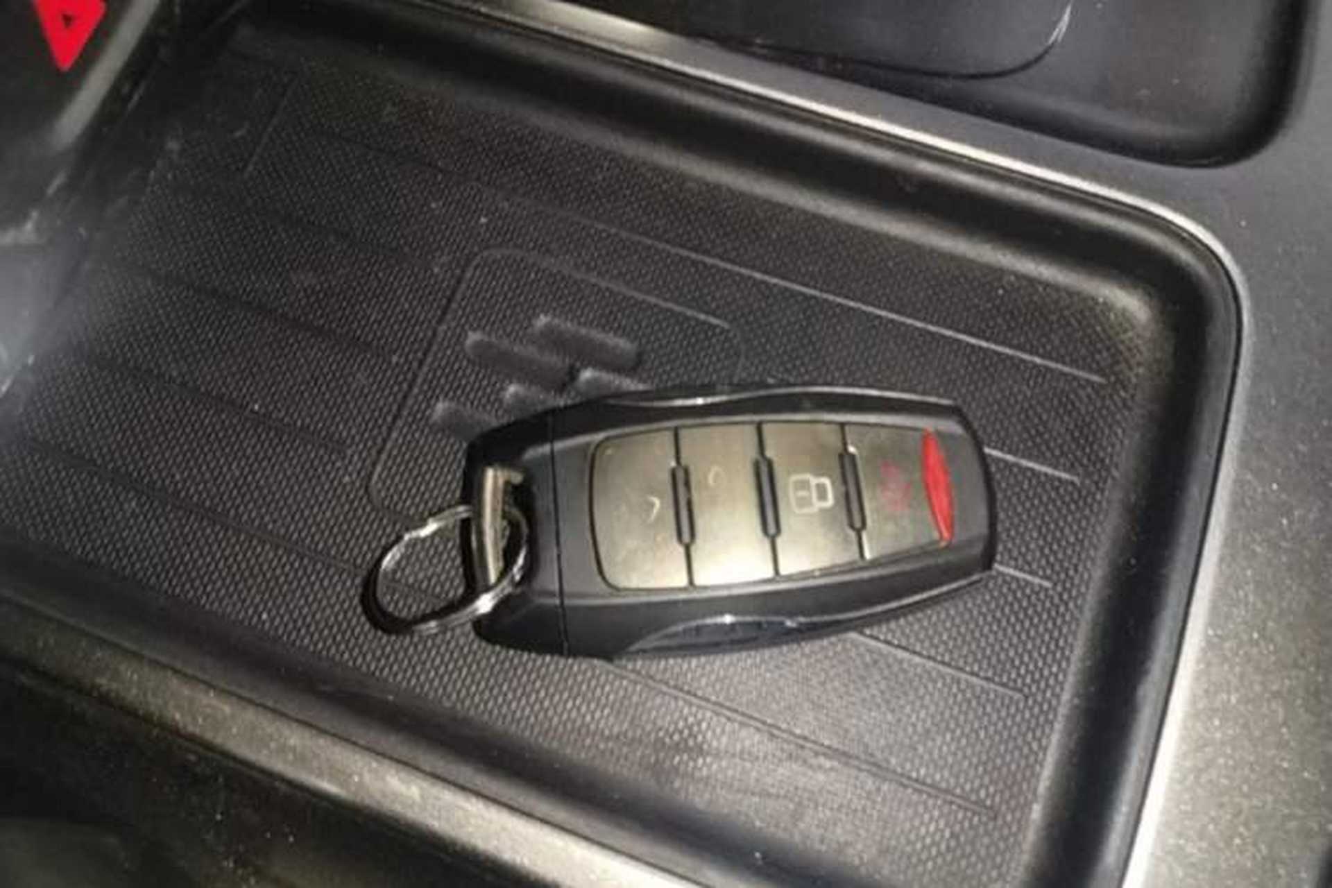 Used Haval DARGO 2021 1.5T DCT Two-Wheel Drive Labrador Edition Vehicle Key
