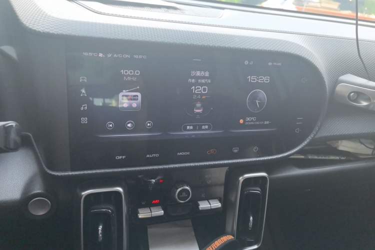Used Haval DARGO 2021 1.5T DCT Two-Wheel Drive Border Collie Edition Audio And AC Panel