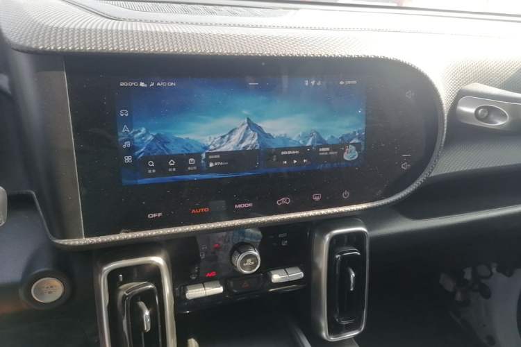 Used Haval DARGO 2021 1.5T DCT Two-Wheel Drive Husky Edition Audio And AC Panel