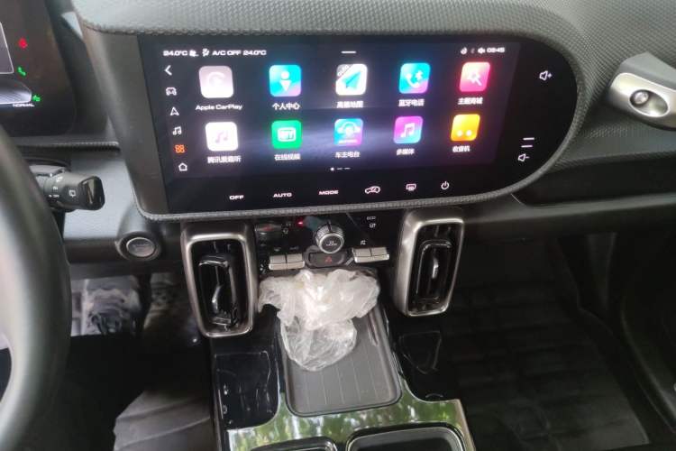 Used Haval DARGO 2021 1.5T DCT Two-Wheel Drive "Mǎquǎn" Edition Audio And AC Panel