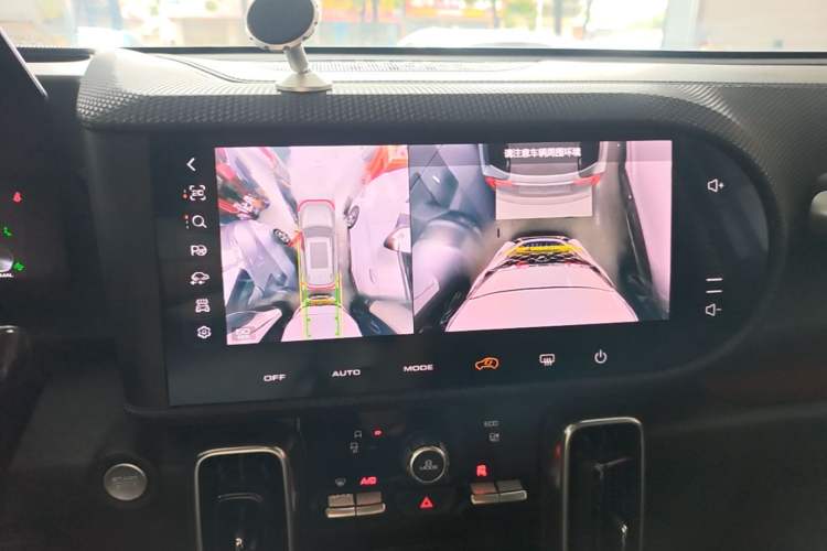 Used Haval DARGO 2021 1.5T DCT Two-Wheel Drive "Mǎquǎn" Edition Audio And AC Panel