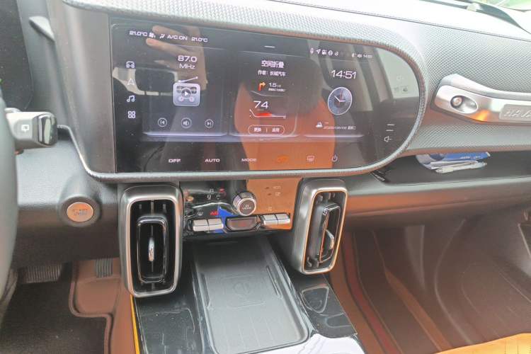 Used Haval DARGO 2021 1.5T DCT Two-Wheel Drive Border Collie Edition Audio And AC Panel