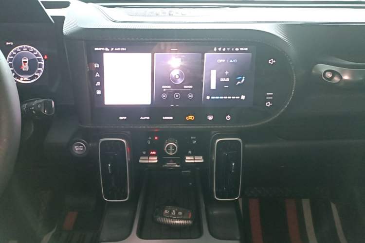Used Haval DARGO 2021 1.5T DCT Two-Wheel Drive Labrador Edition Audio And AC Panel