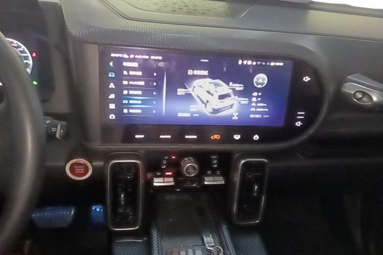 Used Haval DARGO 2021 2.0T DCT All-Wheel-Drive "Hao Tian Quan" Edition Audio And AC Panel