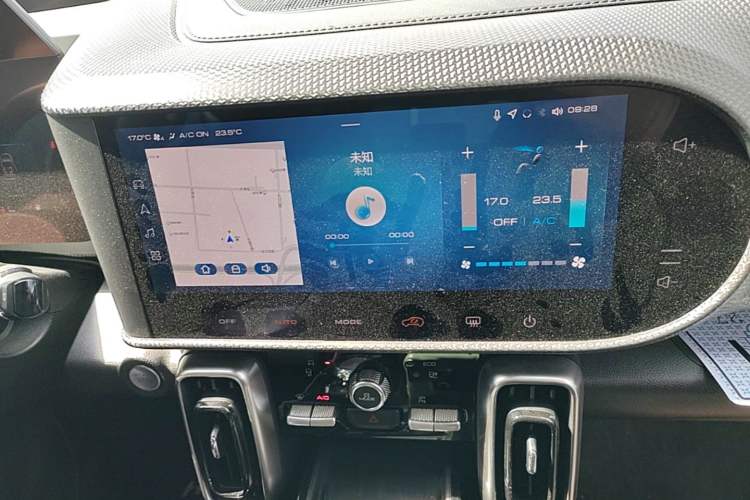 Used Haval DARGO 2021 Revised Version 1.5T DCT Two-Wheel Drive "Mǎquǎn" Edition Audio And AC Panel