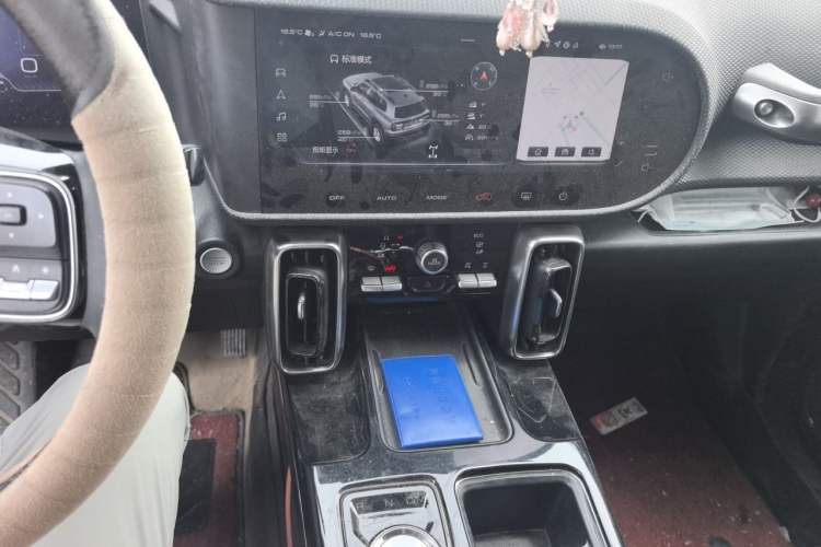 Used Haval DARGO 2021 2.0T DCT 4x4 Chinese Rural Dog Edition Audio And AC Panel
