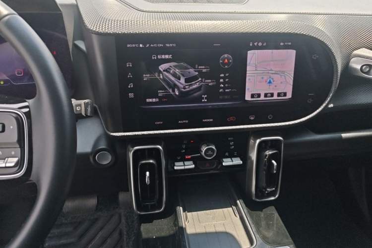 Used Haval DARGO 2021 2.0T DCT All-Wheel-Drive "Hao Tian Quan" Edition Audio And AC Panel