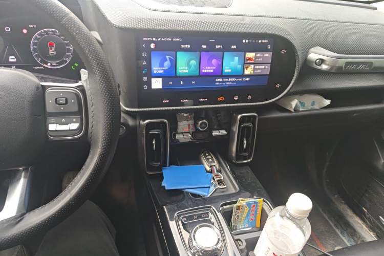 Used Haval DARGO 2021 1.5T DCT Two-Wheel Drive "Mǎquǎn" Edition Audio And AC Panel