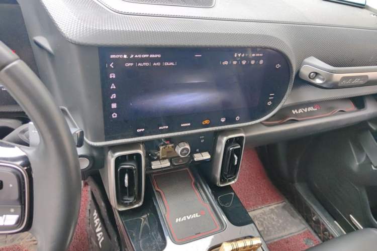 Used Haval DARGO 2021 1.5T DCT Two-Wheel Drive Border Collie Edition Audio And AC Panel
