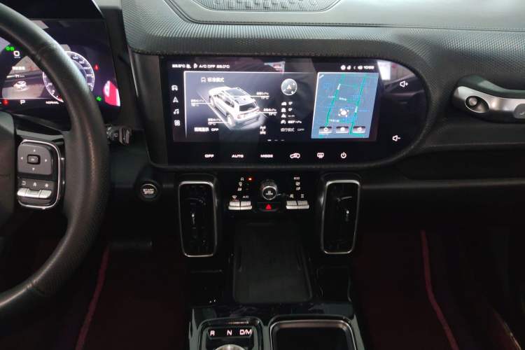 Used Haval DARGO 2021 2.0T DCT 4x4 Chinese Rural Dog Edition Audio And AC Panel