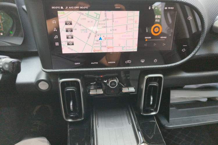 Used Haval DARGO 2021 2.0T DCT Two-Wheel Drive Chinese Mastiff Edition Audio And AC Panel
