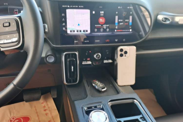 Used Haval DARGO 2021 1.5T DCT Two-Wheel Drive Border Collie Edition Audio And AC Panel